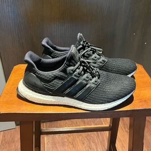 Men’s Adidas Ultra Boost Size 11